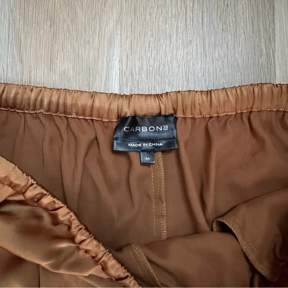 CARBON 38 - SATIN WIDE LEG PANTS - RUST - SIZE M - Picture 4 of 6